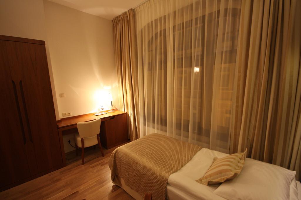 Hotel Vabank Golub-Dobrzyn Bilik gambar